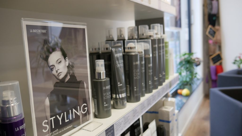 La Biosthétique Produktregal im Salon