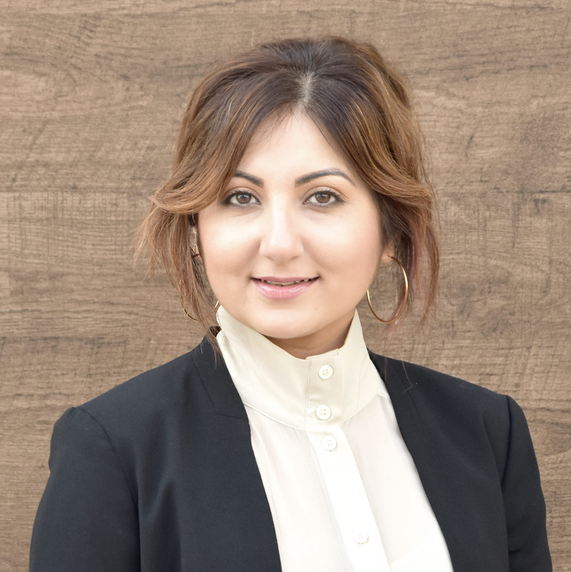 Portrait von Sehrish Khan